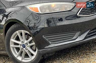 Седан Ford Focus 2016 в 