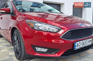 Седан Ford Focus 2015 в 