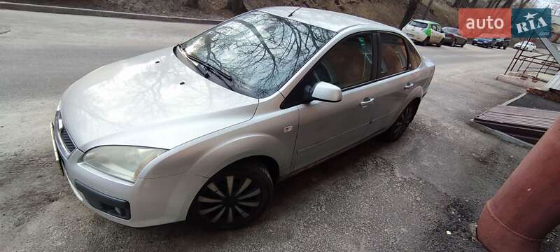 Седан Ford Focus 2005 в Харькове фото 5 Седан Ford Focus 2005 в Харькове