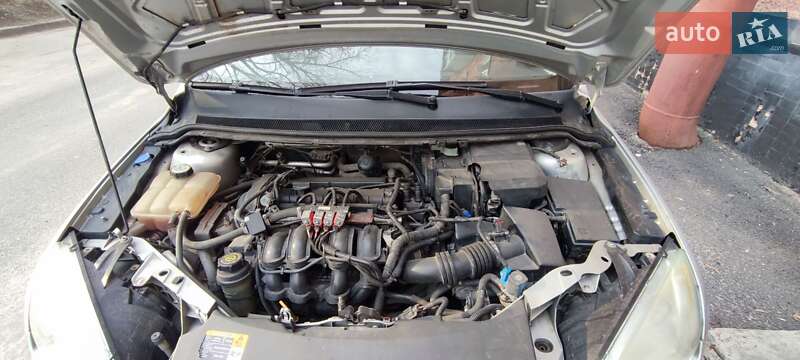Седан Ford Focus 2005 в Харькове фото 8 Седан Ford Focus 2005 в Харькове