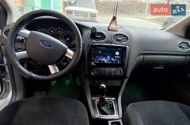 Седан Ford Focus 2005 в 