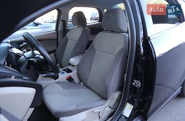 Седан Ford Focus 2014 в 