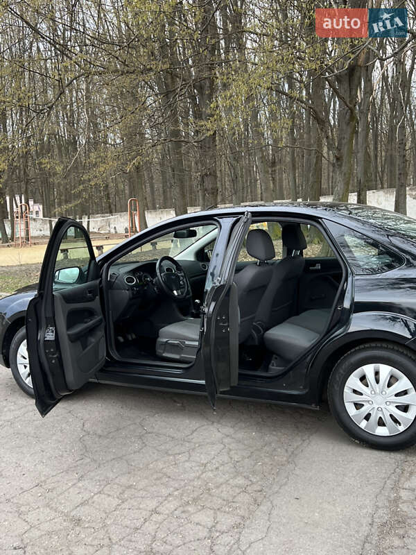 Седан Ford Focus 2007 в Жмеринке