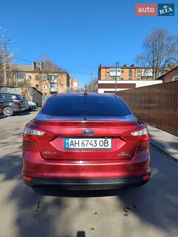 Седан Ford Focus 2013 в Черкассах
