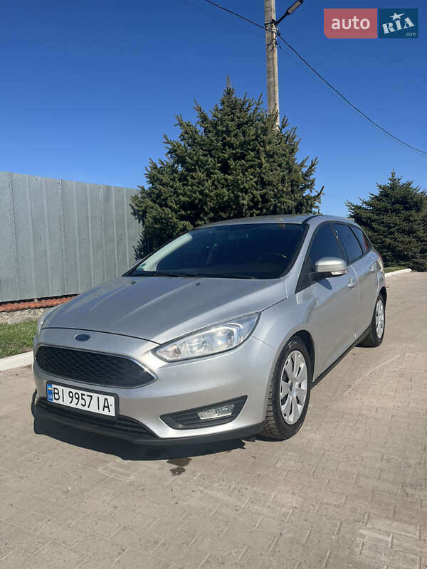 Универсал Ford Focus 2017 в Решетиловке