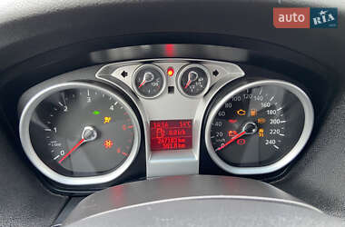 Универсал Ford Focus 2010 в 