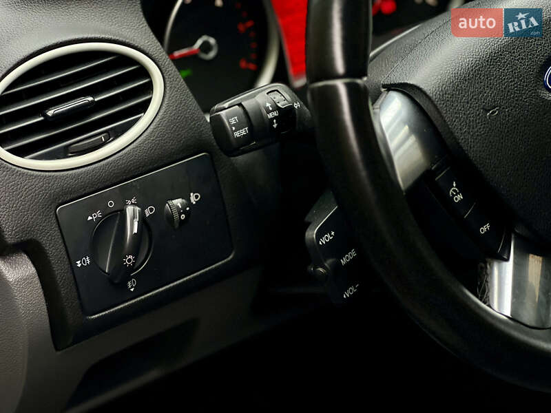 Универсал Ford Focus 2008 в Львове