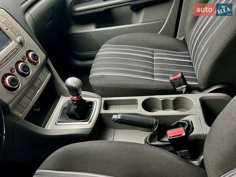 Универсал Ford Focus 2008 в Львове