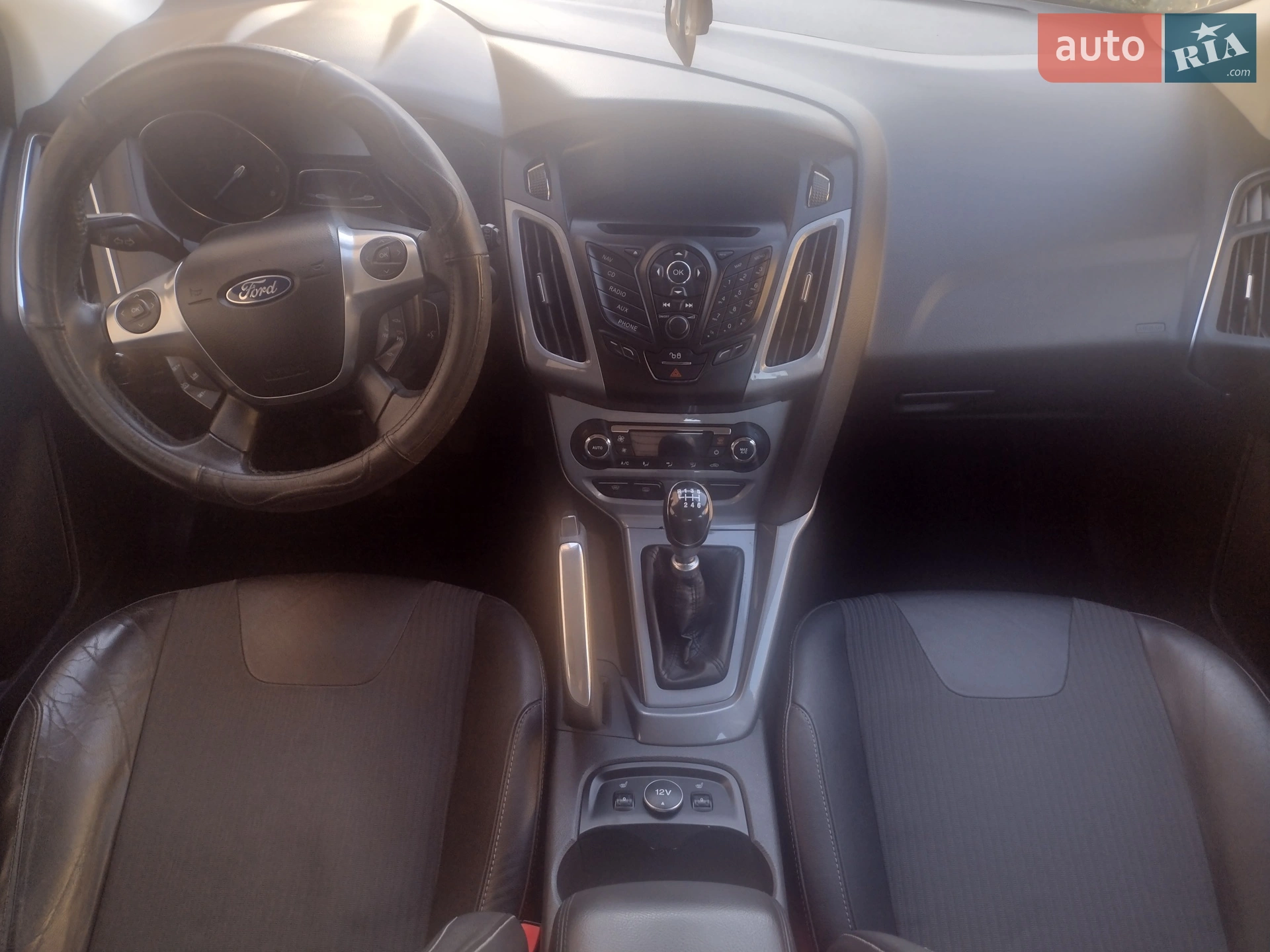 2011 Ford Focus - мініатюра 12
