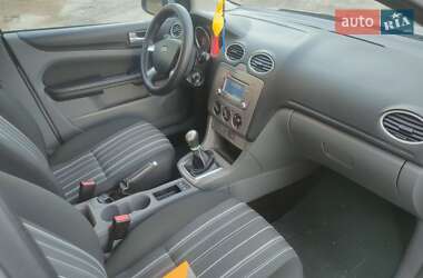 Универсал Ford Focus 2010 в 