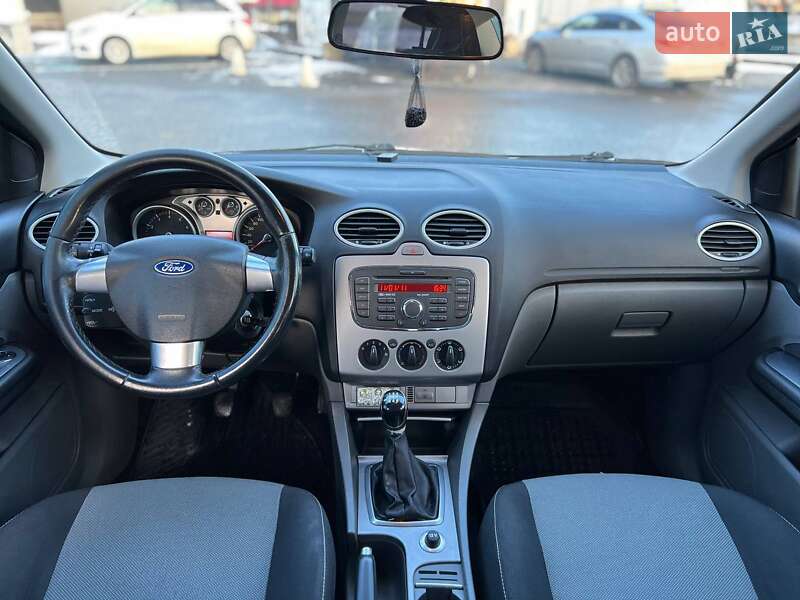 Седан Ford Focus 2011 в Тернополе