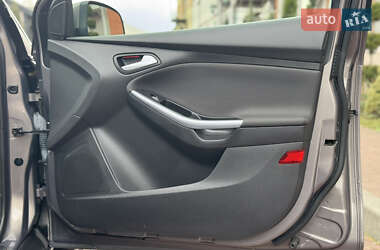 Универсал Ford Focus 2012 в 