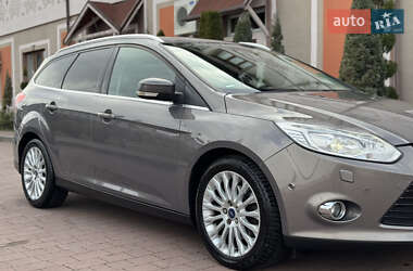 Универсал Ford Focus 2012 в 