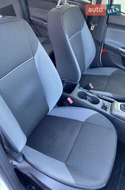Хэтчбек Ford Focus 2014 в 