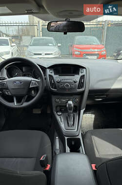 Седан Ford Focus 2017 в 