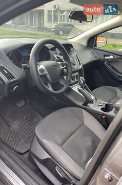 Седан Ford Focus 2013 в 