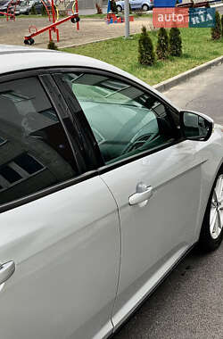 Седан Ford Focus 2015 в 