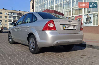 Седан Ford Focus 2008 в 