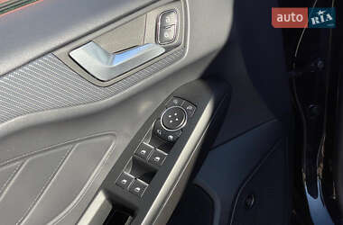 Хэтчбек Ford Focus 2021 в 