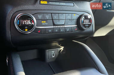 Хэтчбек Ford Focus 2021 в 