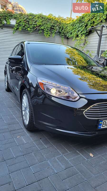 Хэтчбек Ford Focus 2012 в Одессе фото 3 Хэтчбек Ford Focus 2012 в Одессе
