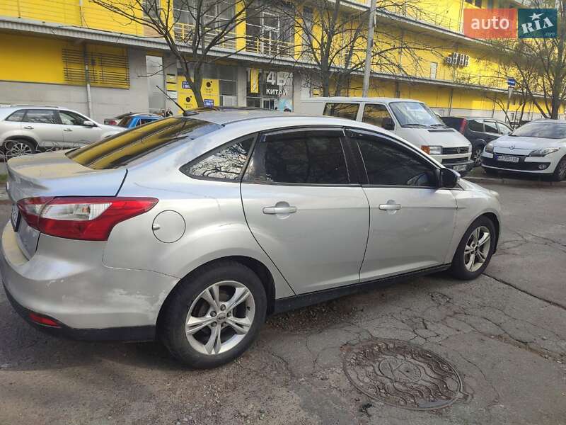 Седан Ford Focus 2012 в Киеве