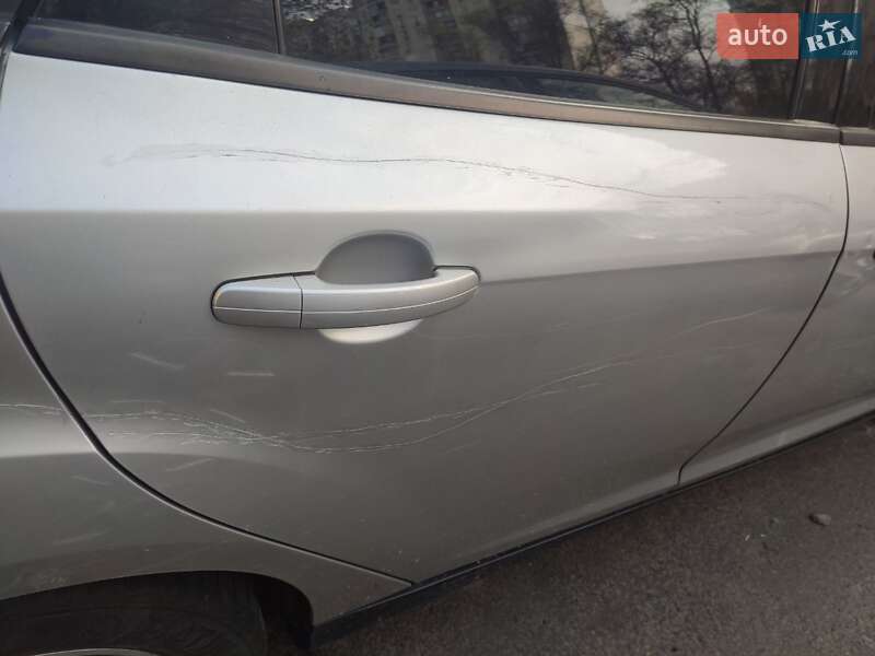 Седан Ford Focus 2012 в Киеве