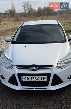 Хэтчбек Ford Focus 2013 в 