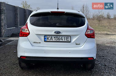 Хэтчбек Ford Focus 2013 в 