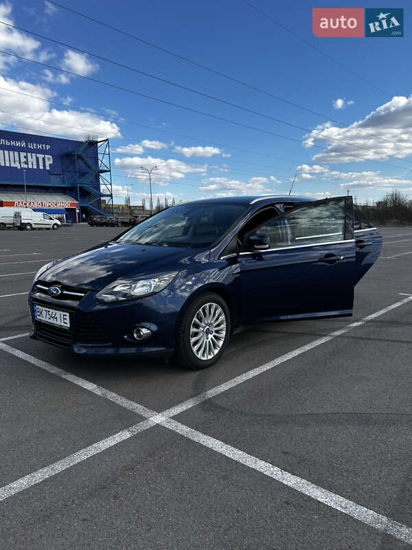 Универсал Ford Focus 2011 в Ровно