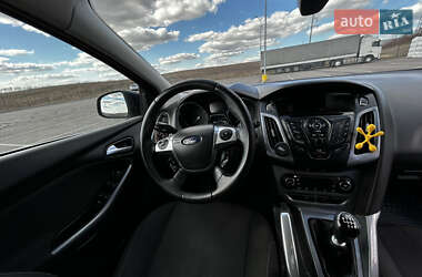 Универсал Ford Focus 2011 в 