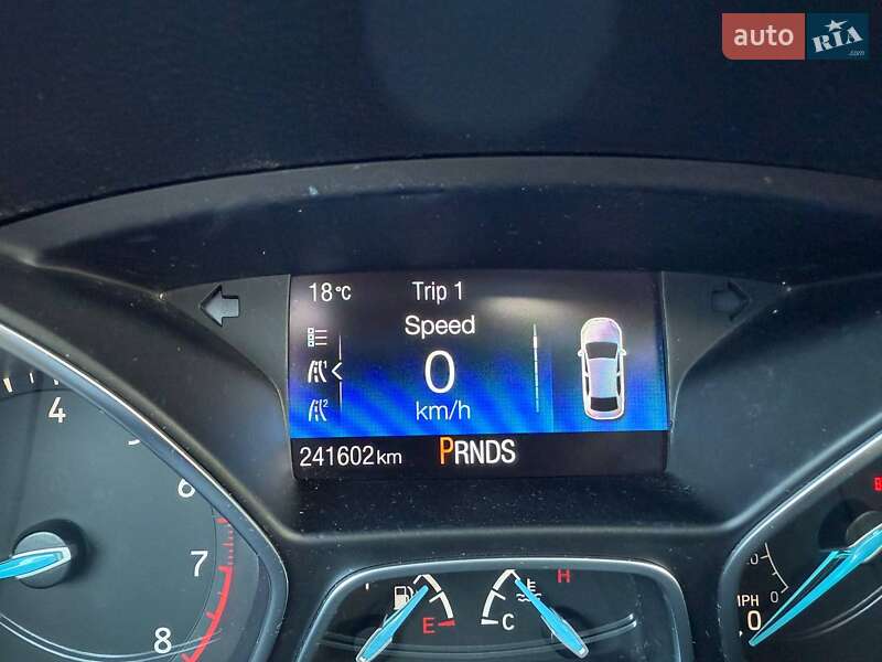 Хэтчбек Ford Focus 2015 в Киеве