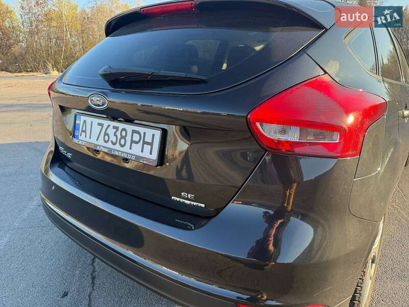Хэтчбек Ford Focus 2015 в Киеве