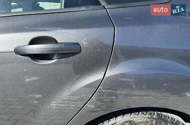 Седан Ford Focus 2017 в 