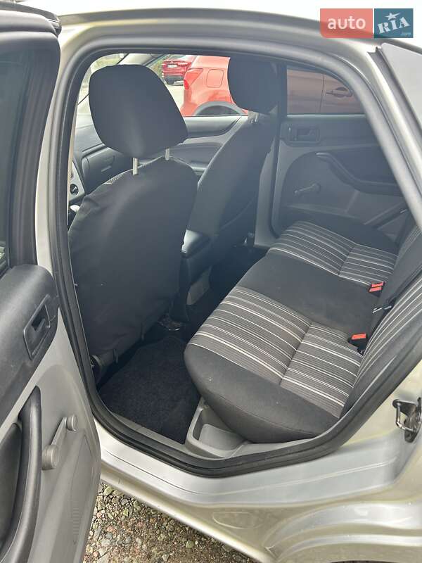 Хэтчбек Ford Focus 2011 в Броварах