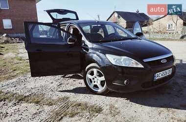 Универсал Ford Focus 2010 в 