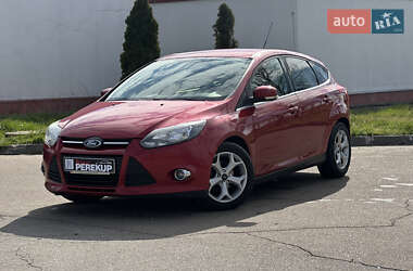 Хэтчбек Ford Focus 2013 в 