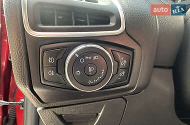 Хэтчбек Ford Focus 2013 в 