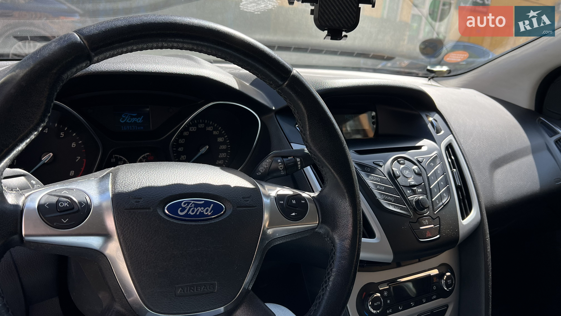 2013 Ford Focus - мініатюра 18
