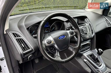 Универсал Ford Focus 2014 в 