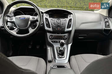 Универсал Ford Focus 2014 в 