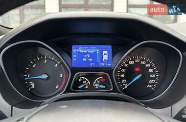 Универсал Ford Focus 2013 в 