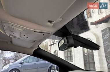 Универсал Ford Focus 2013 в 
