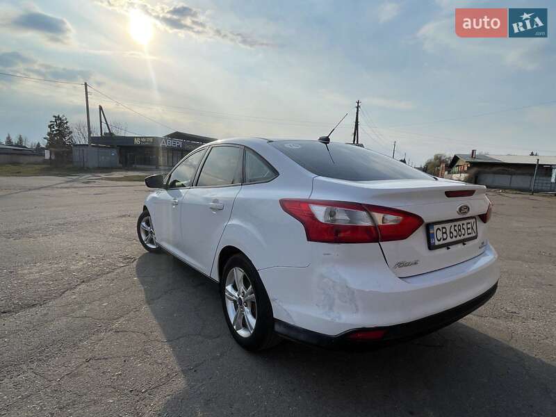 Седан Ford Focus 2013 в Чернигове фото 4 Седан Ford Focus 2013 в Чернигове