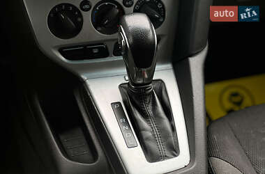 Седан Ford Focus 2014 в 