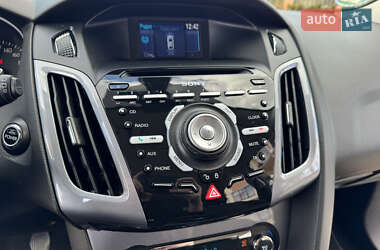 Универсал Ford Focus 2013 в 