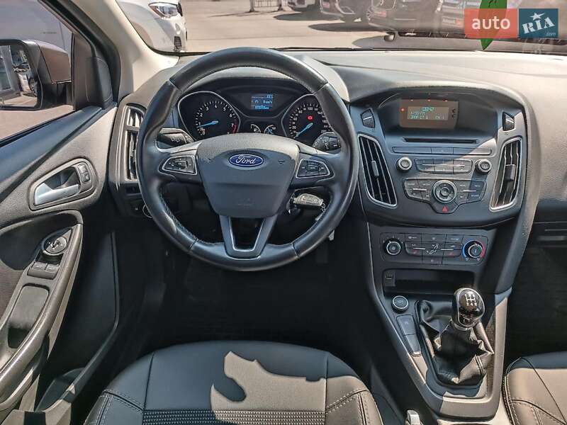 Хэтчбек Ford Focus 2016 в Харькове