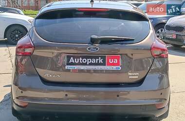 Хэтчбек Ford Focus 2016 в 