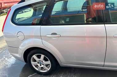 Универсал Ford Focus 2010 в 