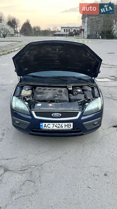 Хэтчбек Ford Focus 2005 в Луцке